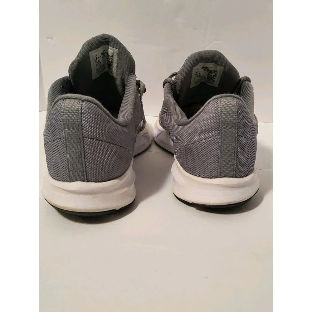 Nike Women’s Size 8 Downshifter 9 Gray & White Athletic Running Shoes - Picture 4 of 6